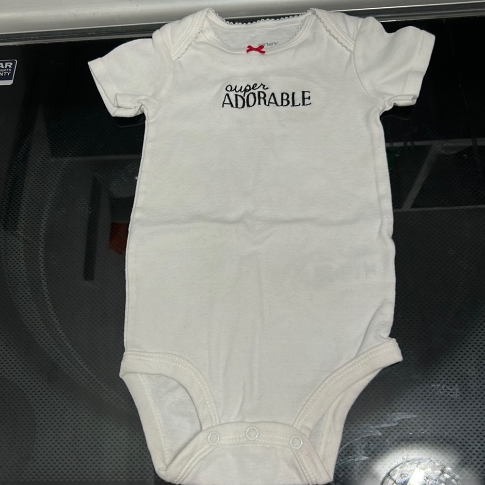 Super adorable girls onesie 12 months